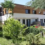 Lejlighedshotel Resid'spa Loire & Sevre Rezé