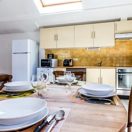 Resid'spa Loire & Sevre Апарт-отель Резе