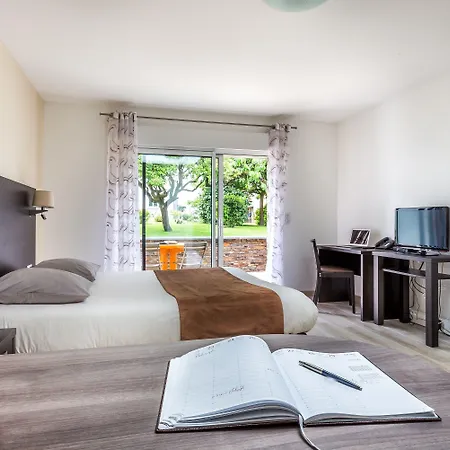 Resid'spa Loire & Sevre Ξενοδοχείο με διαμερίσματα