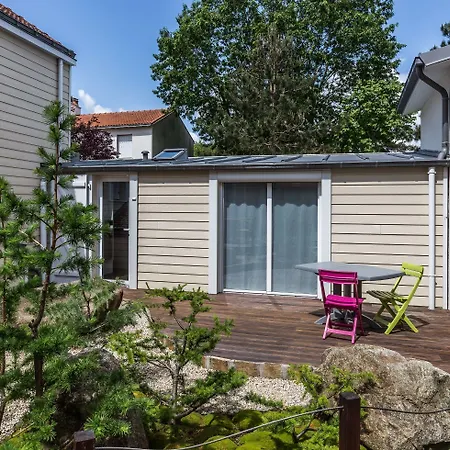 Ξενοδοχείο με διαμερίσματα Resid'spa Loire & Sevre