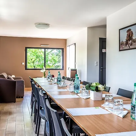 Апарт-отель Resid'spa Loire & Sevre 3*