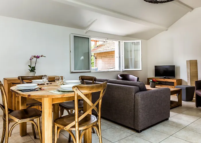 Aparthotel Resid'spa Loire & Sevre 3*