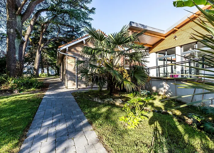 Aparthotel Resid'spa Loire & Sevre 3*